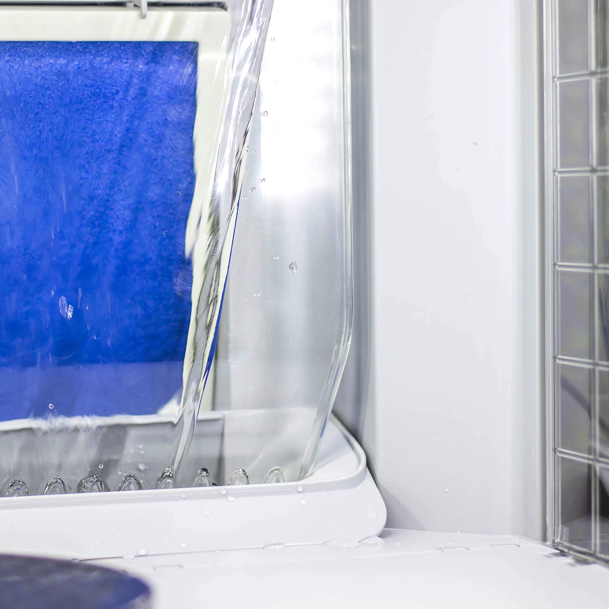 Modelovací kabina - Stříkací box HS-E600 - s osvětlením LED, s ventilátorem, rotačním stojanem a vodní clonou - pro airbrush modeláře