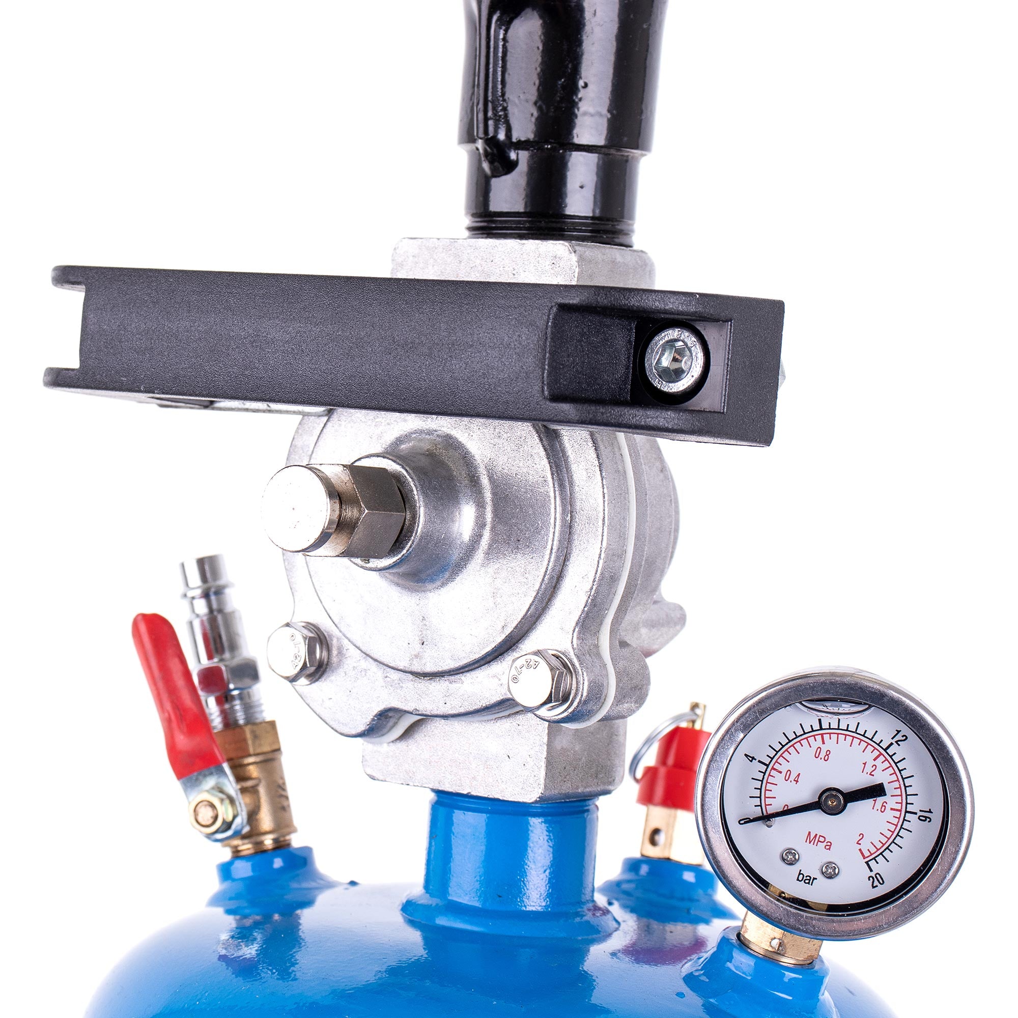 Tlaková nádrž pro huštění pneumatik, Inflátor 12L